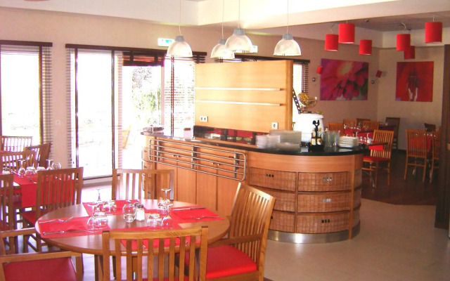 ibis Setubal