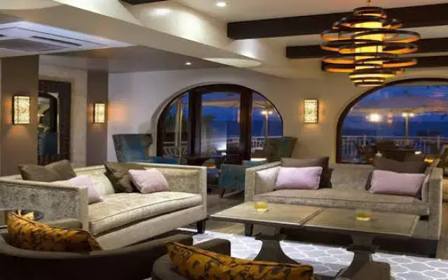 Oyster Bay Beach Resort