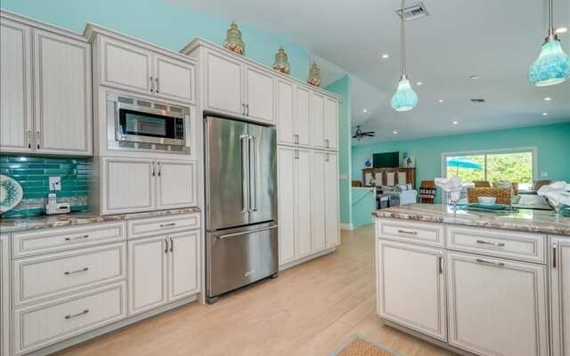 343 Gulf Blvd - 4Br Home