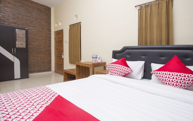 Annisa Syariah Guest House by Oyo Rooms