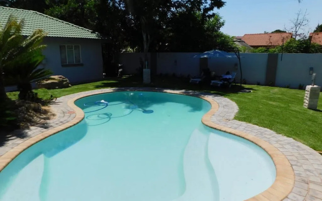 Savannah Guest House