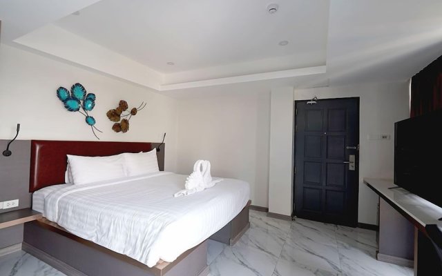 RoomQuest Sukhumvit 36 BTS Thonglor