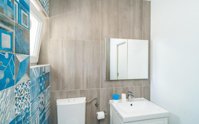 Stunning Apartment in Mlini With Wifi and 1 Bedrooms