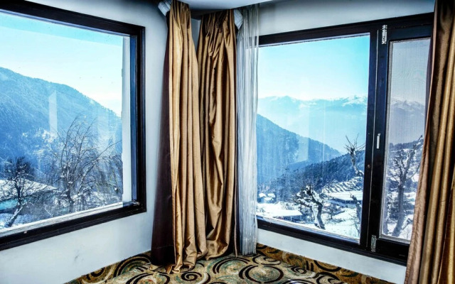 Hotel Patnitop Heights