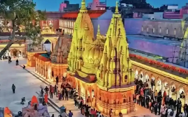 Hotel Ananda Kashi