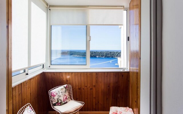 Sea View Apartments - Leo