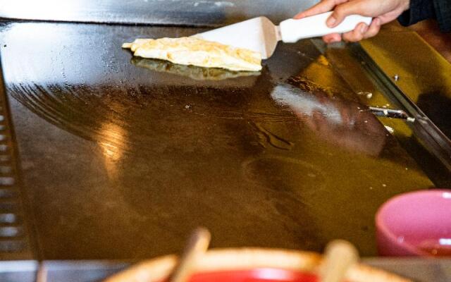 The Suite By Royal Crown Hotel