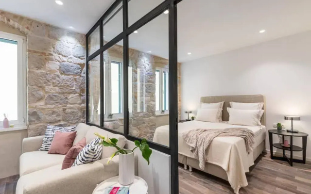 Adriatik Lux Teatro 1