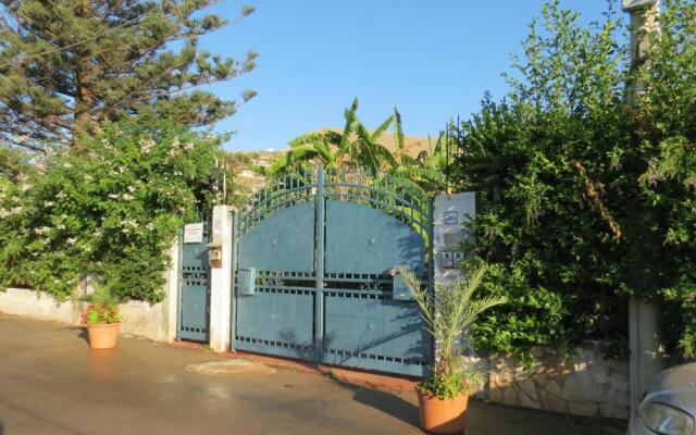 Il Roseto di Betty Appartamento in villa S1