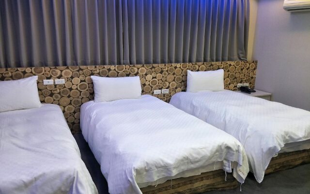 Shun-Yi Hotel