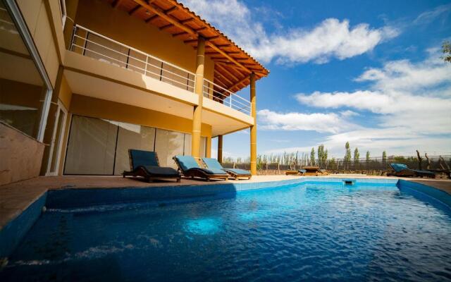 Chaglasian Wine & Suites
