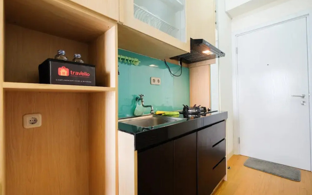 Compact and Cozy Studio Apartment Green Pramuka City