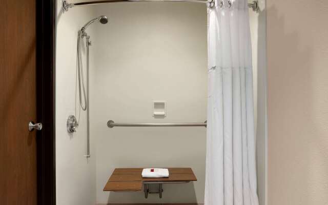 Ramada by Wyndham Fargo