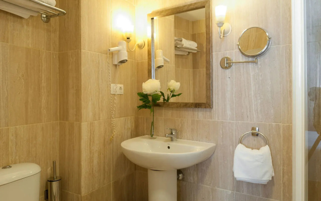 Hotel Murillo Reinoso