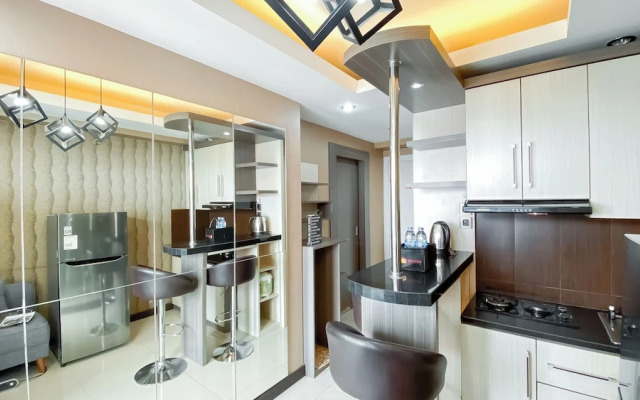 Best Price And Relaxing 1Br At Green Pramuka City Apartment
