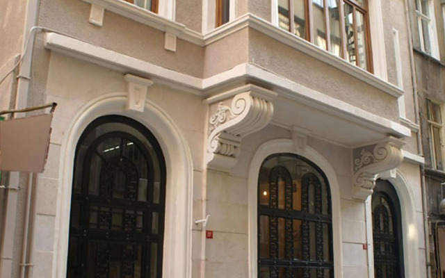 Tarus Apartments Taksim