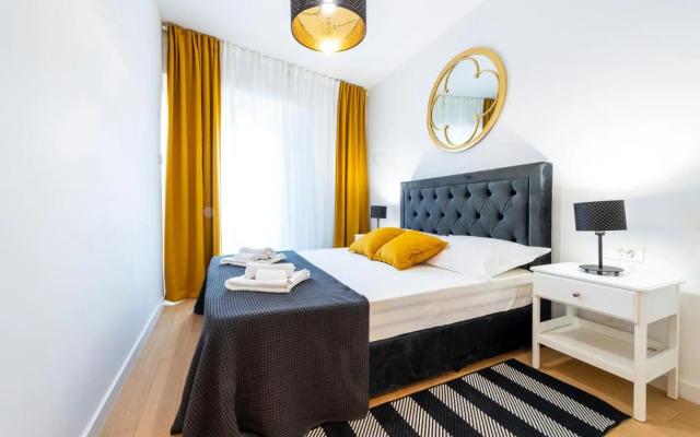 Apartments Adriatic Oasis & Marine View