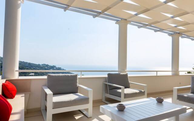 Villa Maiuri by Myvillacollection