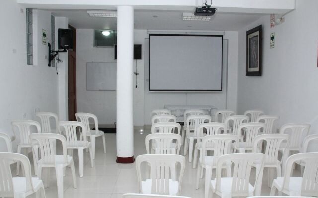 Hoteles Bayovar