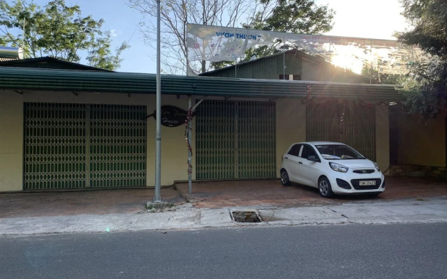 Vuon Thuong House