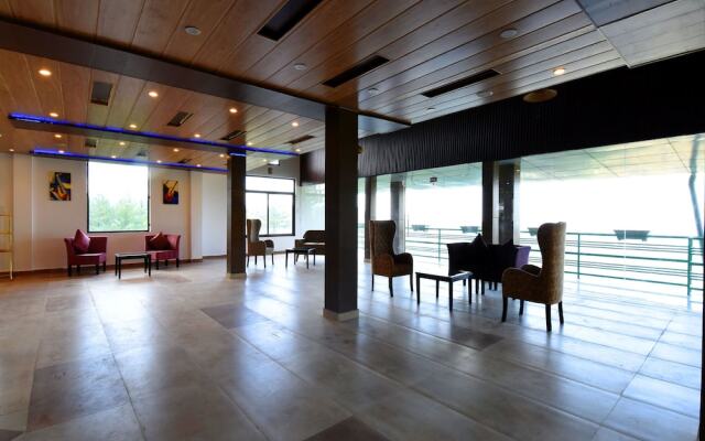 One Earth Aachman Nature Valley Resort