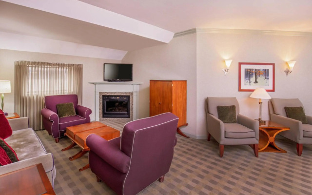 Sheraton Springfield Monarch Place Hotel