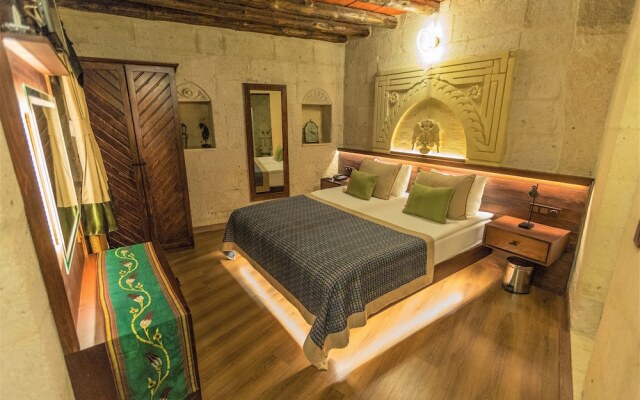 Ask-i Derun Hotel