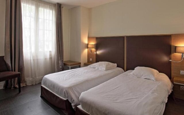 Hotel Du Centre Et Du Lauragais