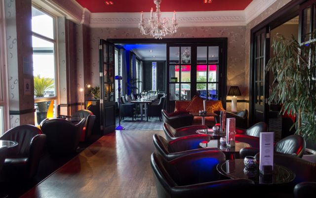 The Cumberland Hotel - OCEANA COLLECTION