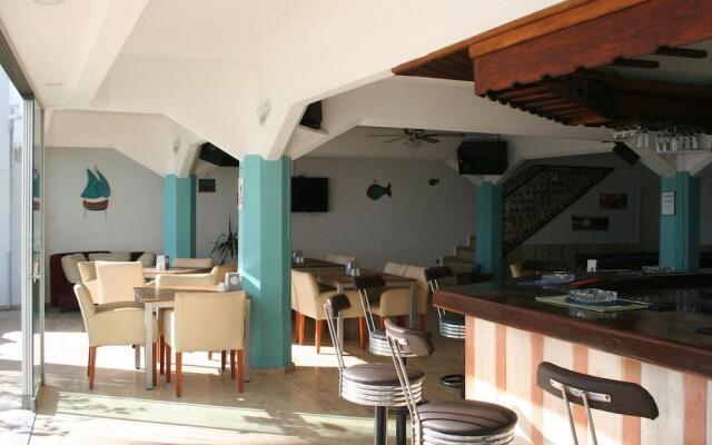 Club Alka Apart Hotel
