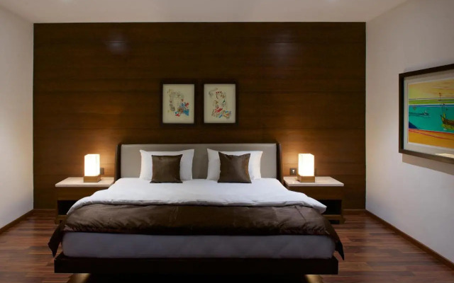 Five Petals Hotel & Banquets