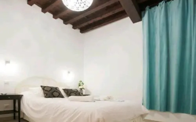 Apartamento Tres Culturas