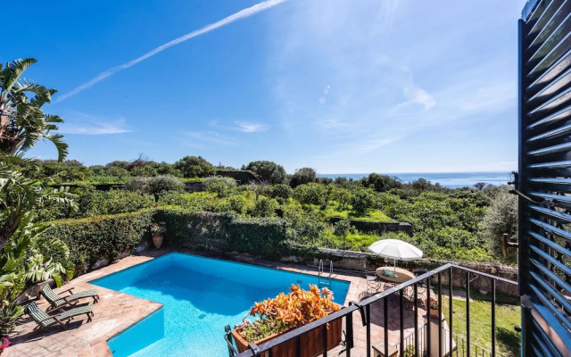 Villa Leone with Pool by Wonderful Italy