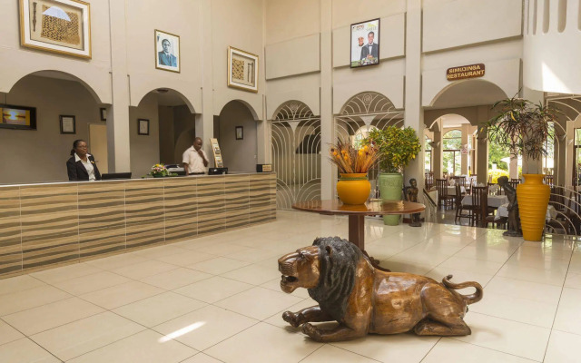 Victoria Falls Rainbow Hotel