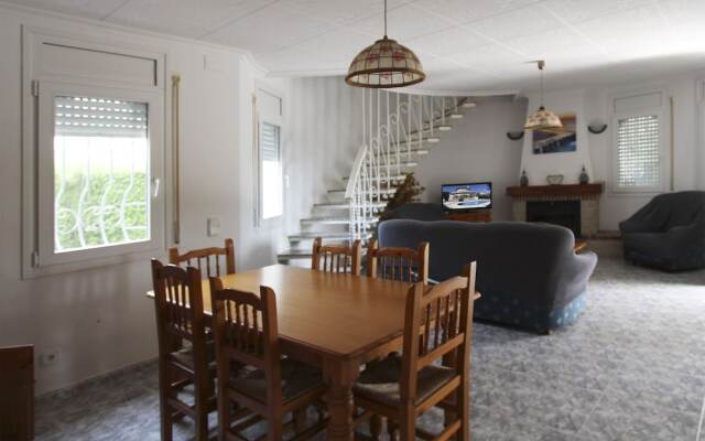 Sunrise Villa Fortuny