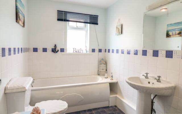 Lea View, Bideford