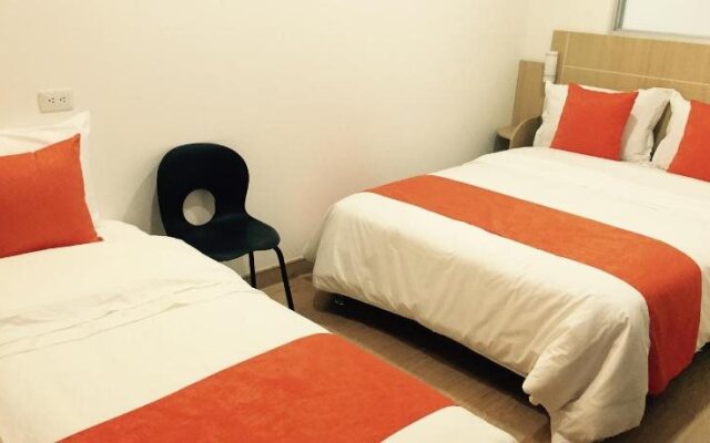 Hotel Granada Plaza