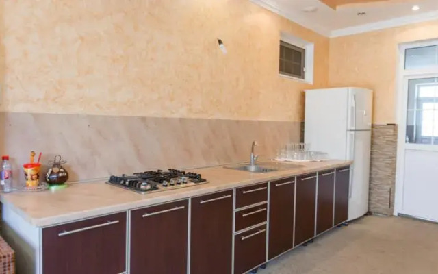 Asya Guest House