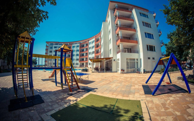 Riviera Fort Beach