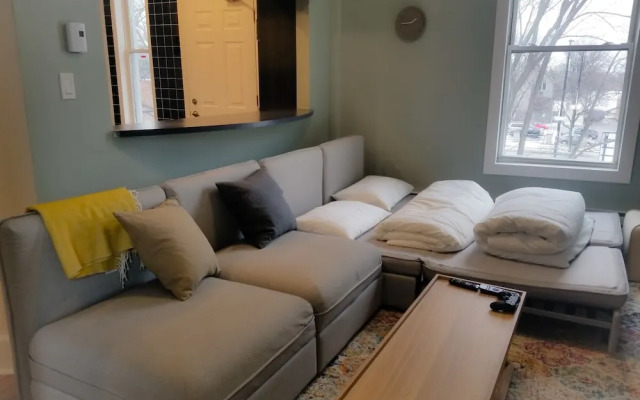 JstLikeHome - Downtown Suites