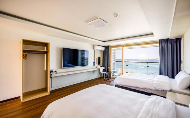 Areumdaun Resort