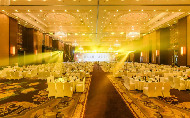 InterContinental Heilong Lake by IHG