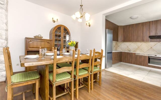 Apartment Luce