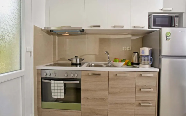 Palapart Gikas Suites And Studios