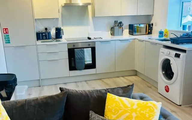 Chic Newly Built Apartment - Nottingham