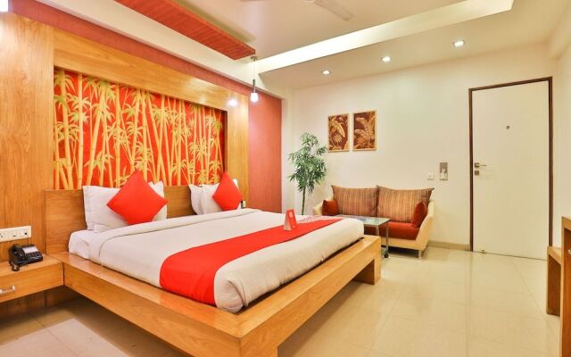 OYO 13372 Hotel Laksh Residency