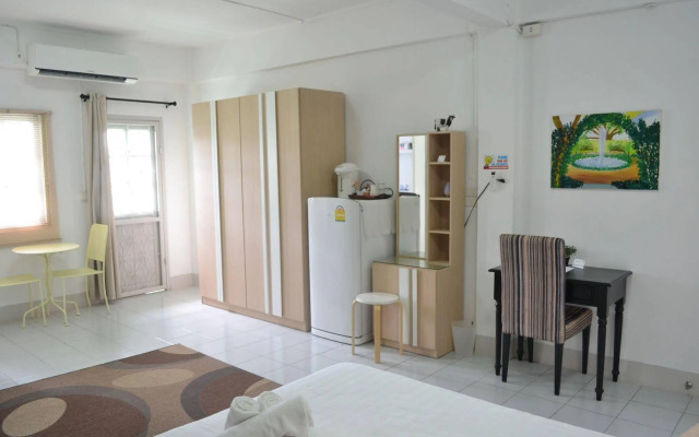 Phuket Art Home