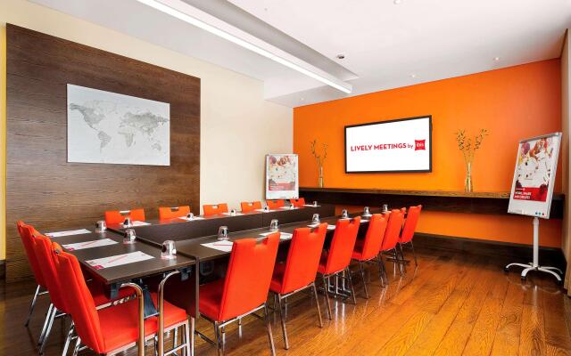 Hotel ibis Al Rigga
