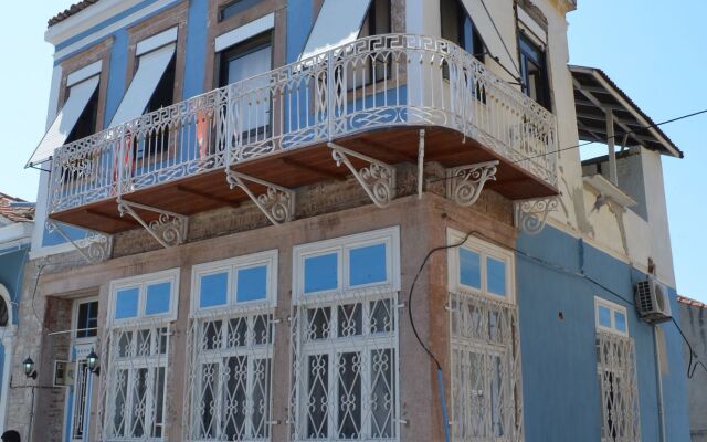Ayvalık Ugurlu Konak Butik Otel