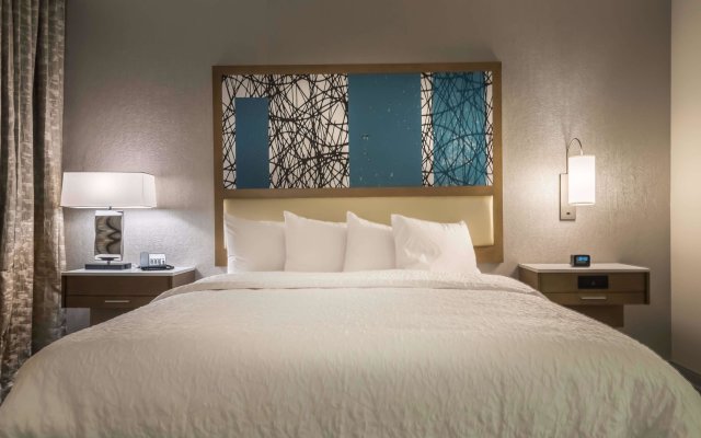 Hampton Inn & Suites Dallas-The Colony, TX